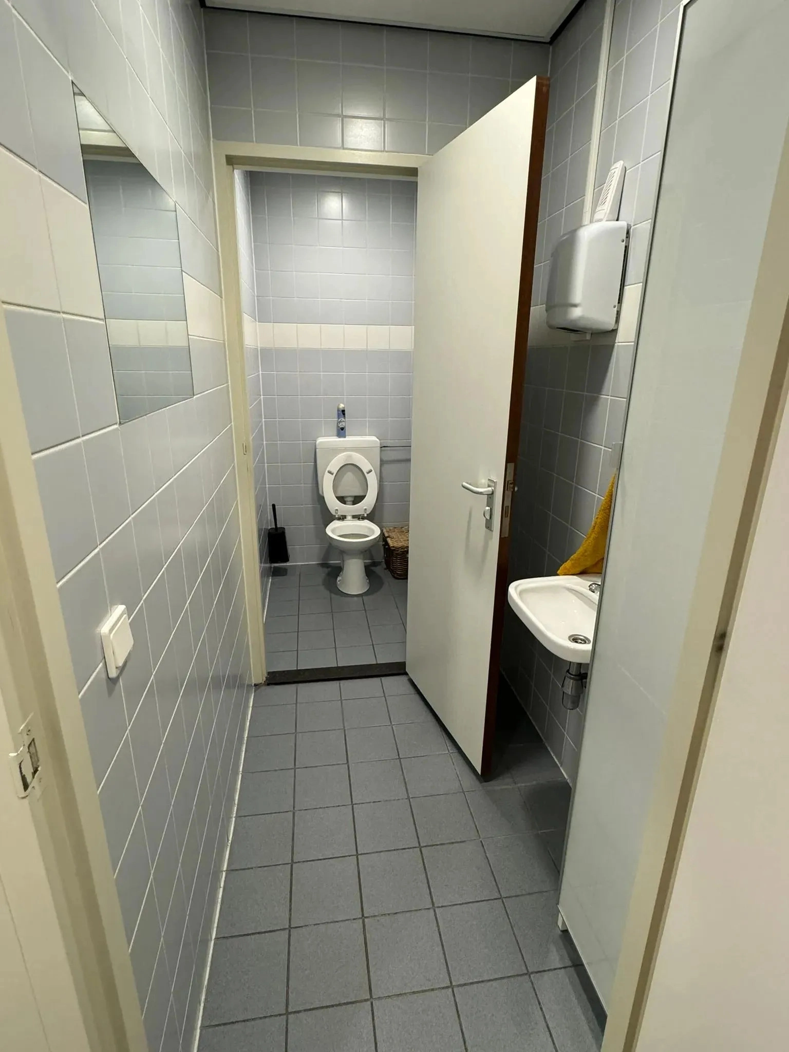 Appartement te huur: Essebaan 15C, Capelle Aan Den Ijssel